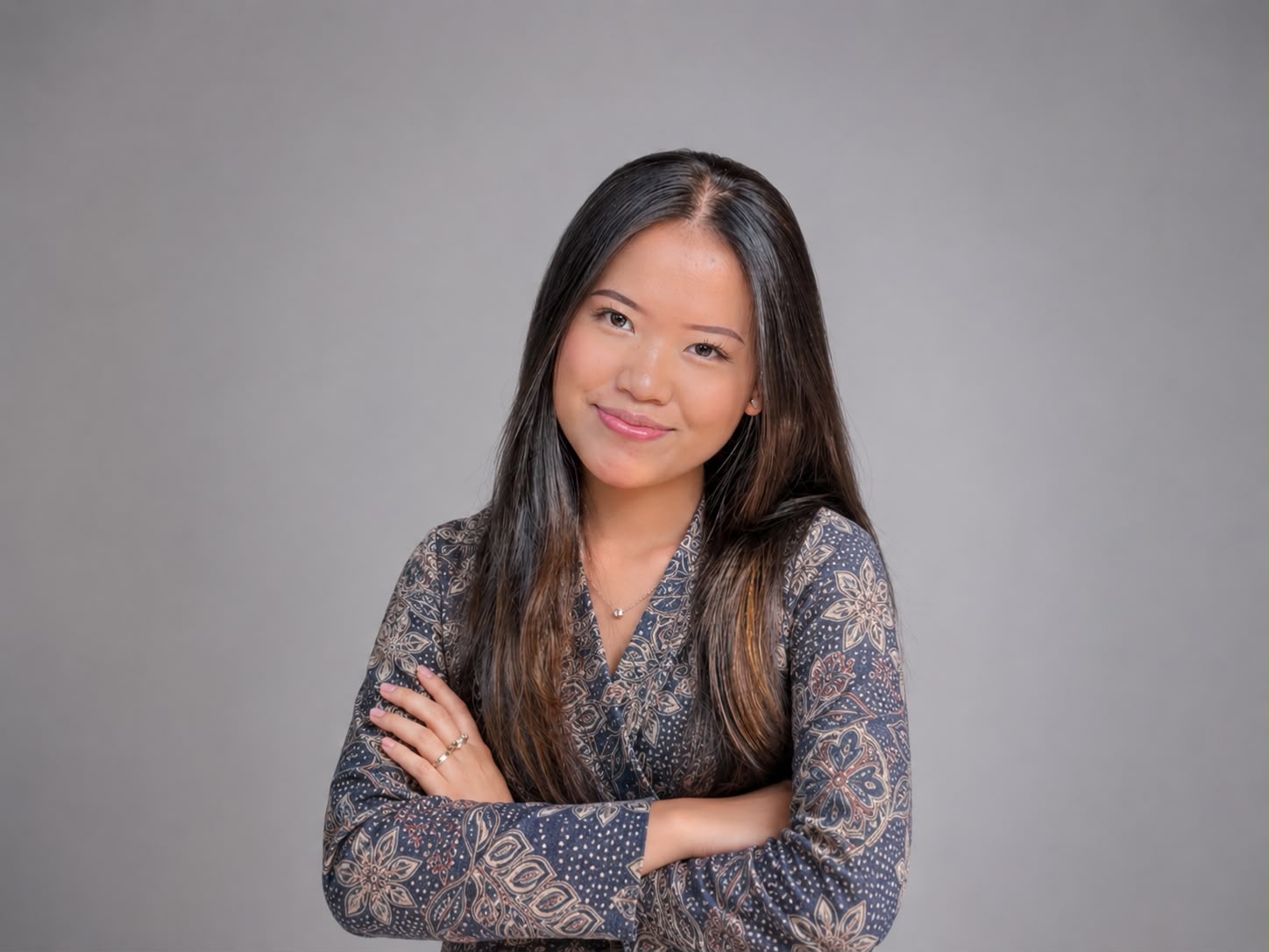 Florencia Putri Isabella, Teacher